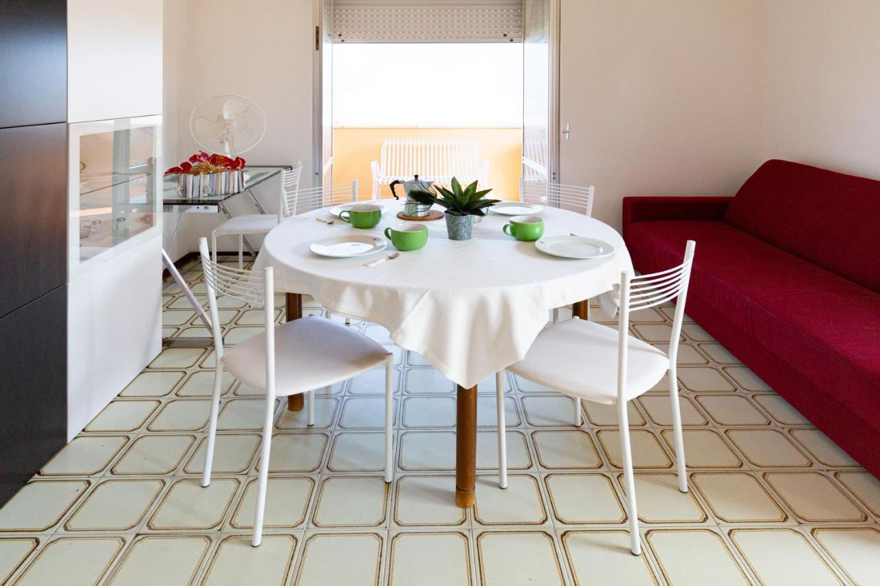 Residence Rainbow Bellaria-Igea Marina Exterior foto